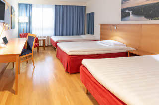 Copyright: : Annabelle Antas Standard Family Three room